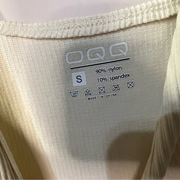 OQQ Cream Ribbed Bodysuit - Picture 2 of 3